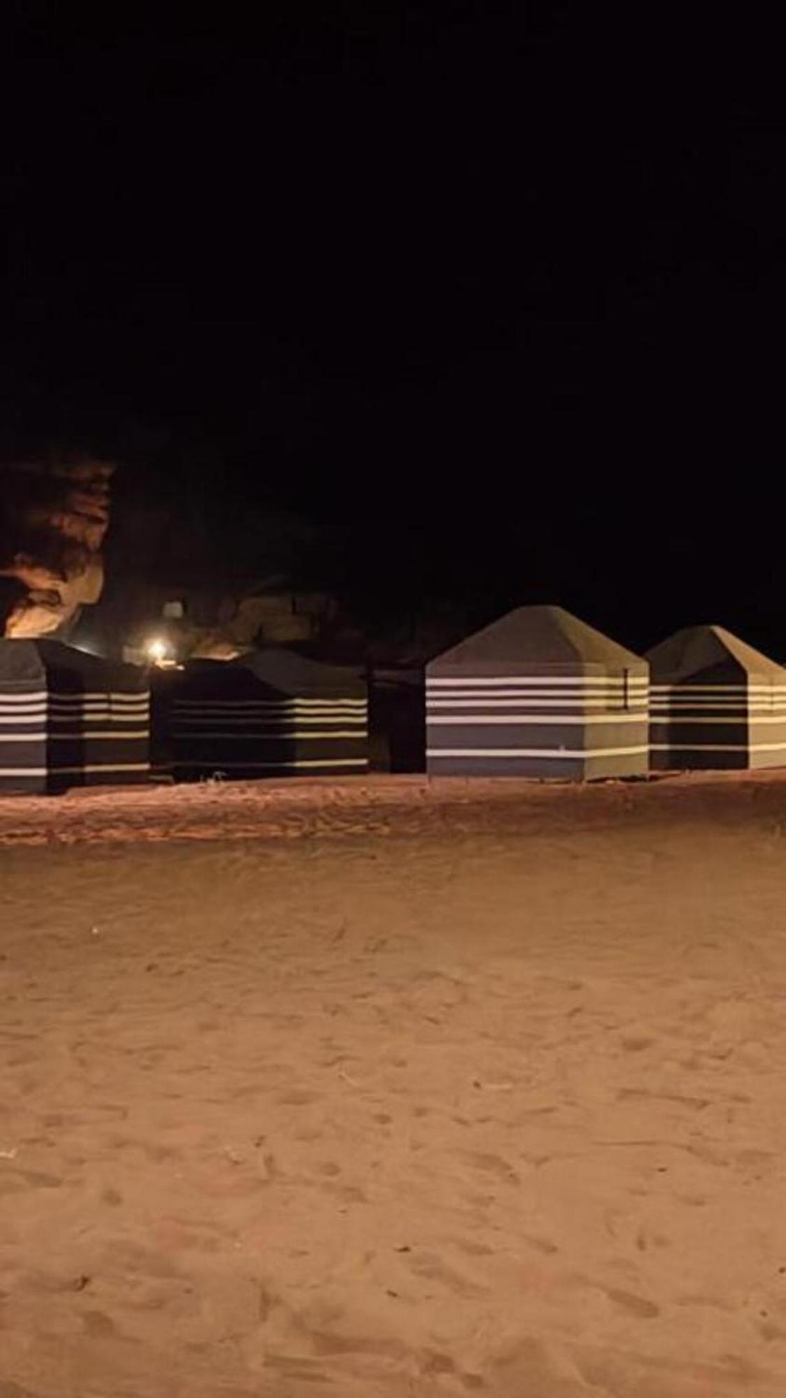 فندق Stargazing Camp & Tours وادي رم المظهر الخارجي الصورة